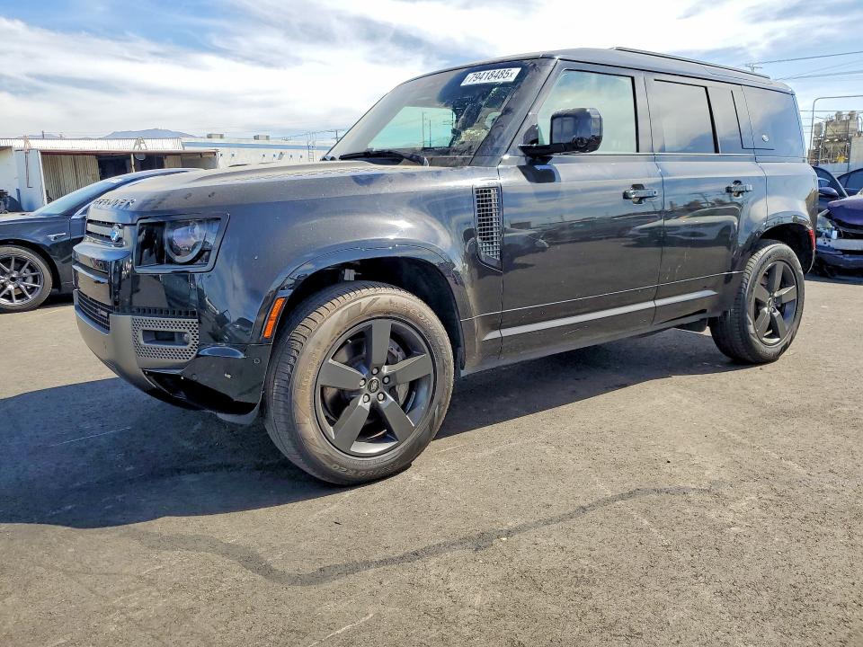 2022 Land rover Defender VIN SALE27RU8N2101158 COPART salvage auction — MINOR DENT/SCRATCHES, Ca - Dis/Dlr/Exp Only Clean Title, sold $31,500 on 2026-07-15 (photo 1)
