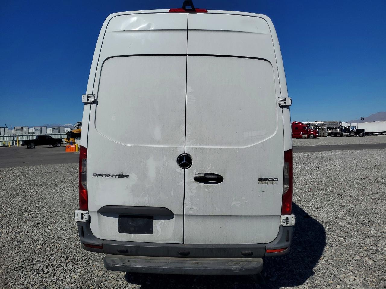 2021 Mercedes Benz Sprinter 2500 VIN W1W40CHY9MT052376 COPART salvage auction — Front End, AZ - CERT OF TITLE - SALVAGE, sold $3,300 on 2026-07-01 (photo 6)