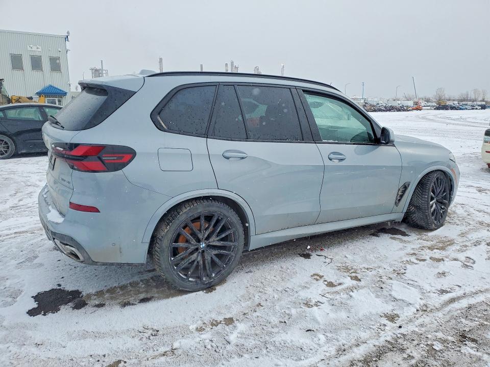 2024 BMW X5 VIN 5UX23EU00R9S63300 COPART salvage auction — SIDE, Qc - Gravement Accidente, sold $36,000 on 2026-07-28 (photo 3)