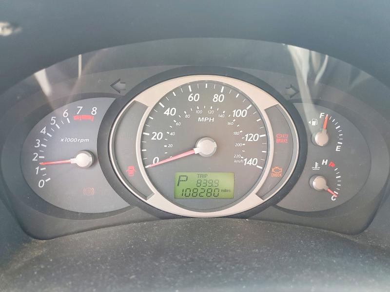 2005 Hyundai Tucson VIN KM8JN72D35U229069 COPART salvage auction — FRONT END, FL - CERT OF TITLE SLVG REBUILDABLE, sold $575 on 2026-07-17 (photo 9)