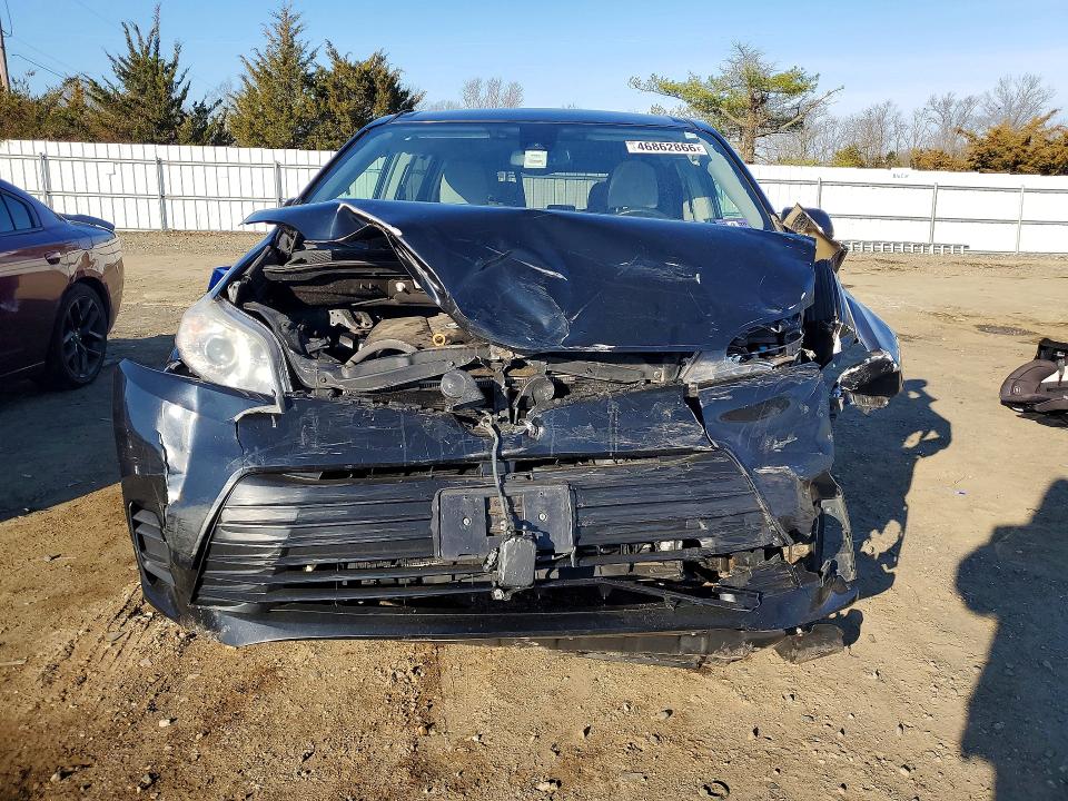 2018 Toyota Sienna VIN 5TDKZ3DC9JS933480 COPART salvage auction — FRONT END, Id - Salvage Certificate Of Title, sold $3,150 on 2026-07-06 (photo 5)
