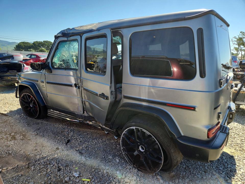 2021 Mercedes-benz G-class VIN W1NYC7HJ3MX381137 COPART salvage auction — ROLLOVER, Ca - Non-Repairable Vehicle Cert, sold $80,500 on 2026-07-28 (photo 2)
