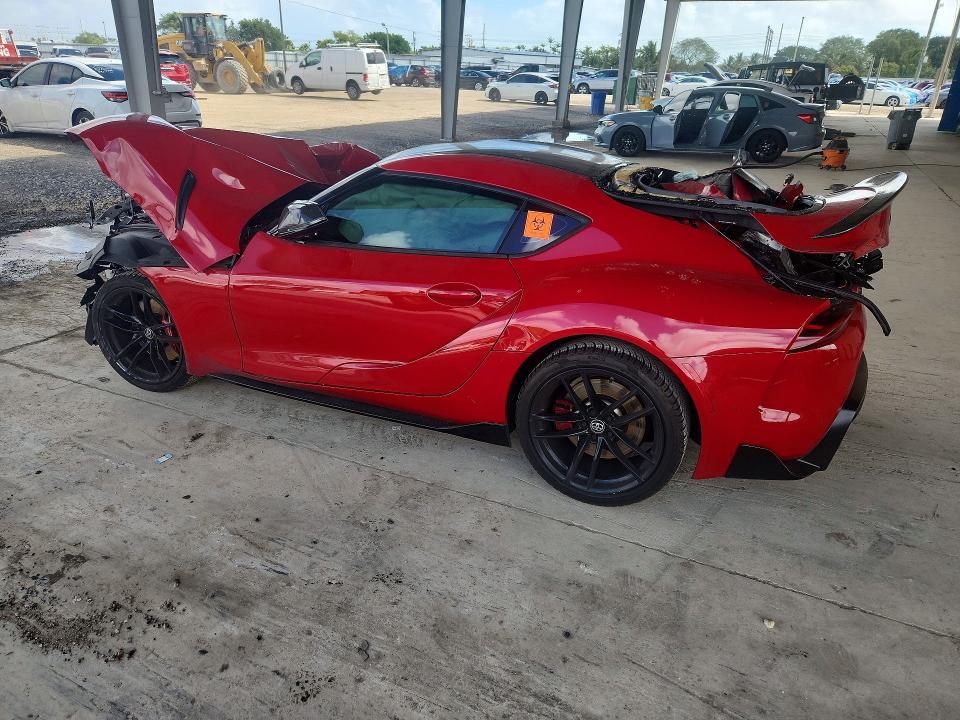 2021 Toyota Supra VIN WZ1DB0C07MW046081 COPART salvage auction — FRONT END, Salvage Title, sold $15 on 2026-07-29 (photo 2)