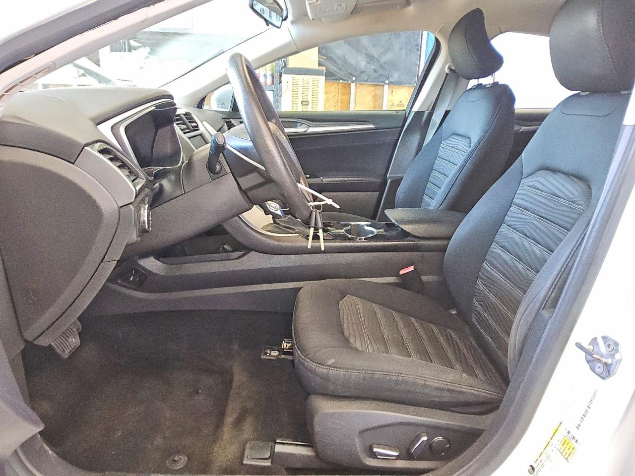2016 Ford Fusion VIN 1FA6P0HD6G5121115 COPART salvage auction — Minor Dent/Scratches, TX - CERTIFICATE OF TITLE, sold $175 on 2026-06-30 (photo 7)