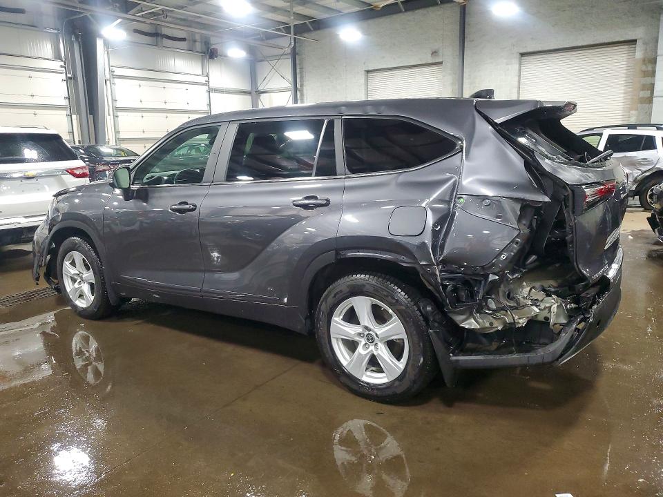 2023 Toyota Highlander VIN 5TDKDRAH8PS502915 COPART salvage auction — REAR END, Mn - Cert Of Title-Salvage, sold $12,600 on 2026-07-02 (photo 2)
