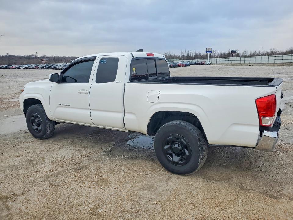 2017 Toyota Tacoma VIN 5TFRX5GN7HX074195 COPART salvage auction — REAR END, Mo - Salvage Certificate Of Title, sold $8,200 on 2026-07-08 (photo 2)