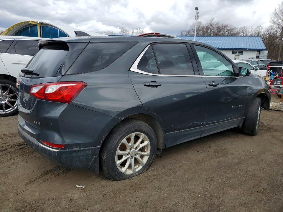 2018 Chevrolet Equinox VIN 2GNAXSEV9J6308302 COPART salvage auction — FRONT END, In - Certificate Of Title, sold $2,950 on 2026-07-10 (photo 3)