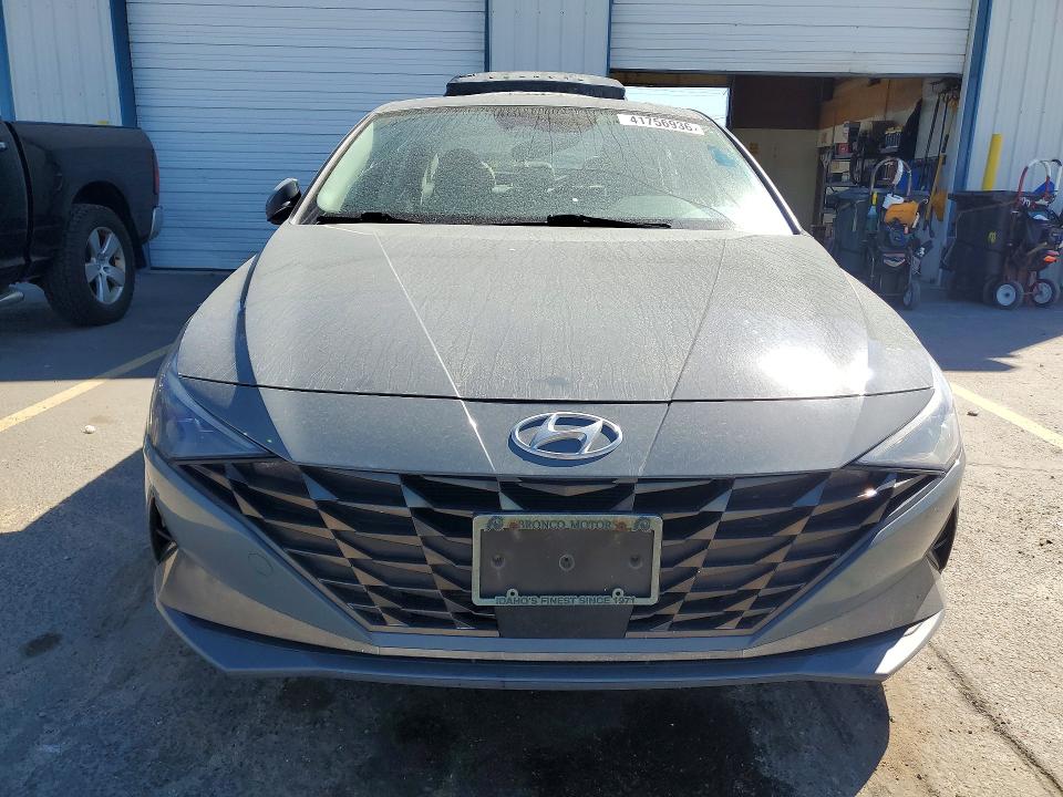 2021 Hyundai Elantra VIN KMHLP4AG1MU153993 COPART salvage auction — SIDE, Salvage Title, sold $100 on 2026-07-30 (photo 5)