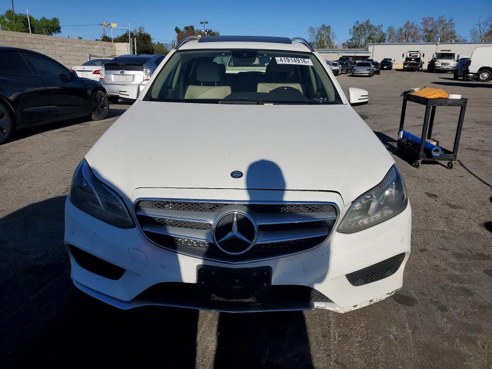 2014 Mercedes-benz E-class VIN WDDHH8JBXEA804310 COPART salvage auction — NORMAL WEAR, Ca - Dis/Dlr/Exp Only Clean Title, sold $3,100 on 2026-07-02 (photo 5)