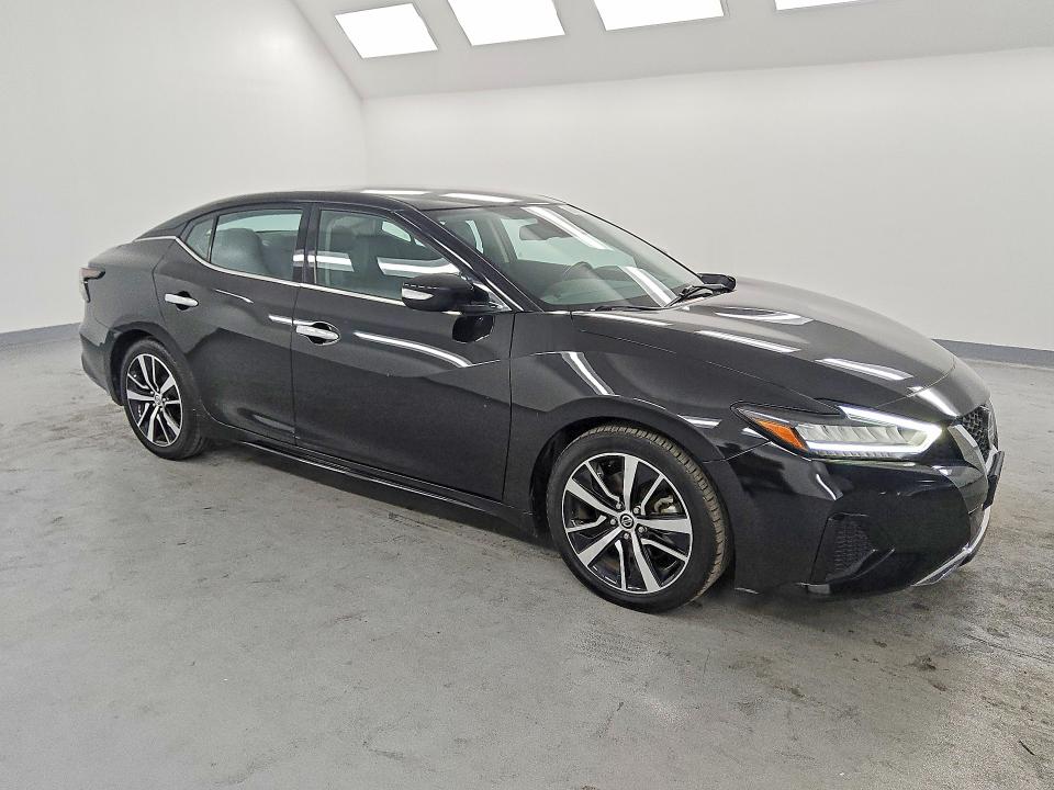 2021 Nissan Maxima VIN 1N4AA6CV2MC515264 COPART salvage auction — NORMAL WEAR, Tx - Certificate Of Title (P), sold $11,600 on 2026-09-22 (photo 4)