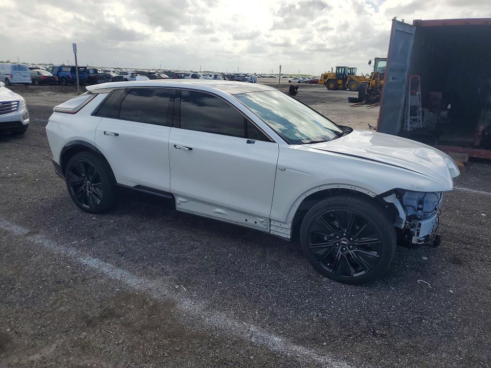 2024 Cadillac Lyriq VIN 1GYKPWRL3RZ141944 COPART salvage auction — FRONT END, Fl - Cert Of Title Slvg Rebuildable, sold $18,900 on 2026-07-06 (photo 4)
