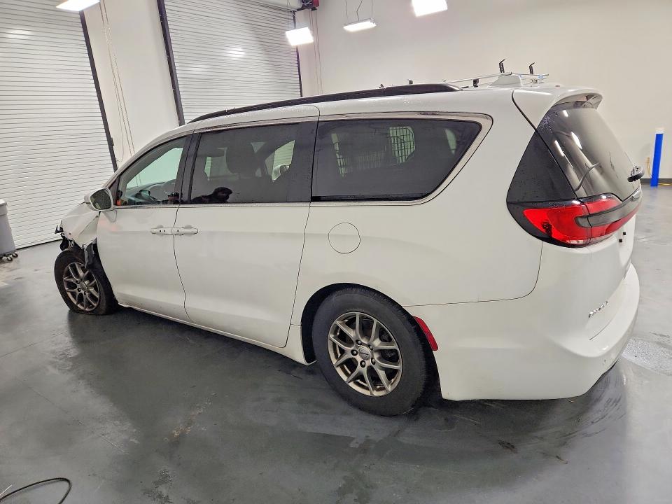 2022 Chrysler Pacifica VIN 2C4RC1FG7NR158051 COPART salvage auction — FRONT END, Va - Cert Of Title - Salvage, sold $125 on 2026-07-09 (photo 2)