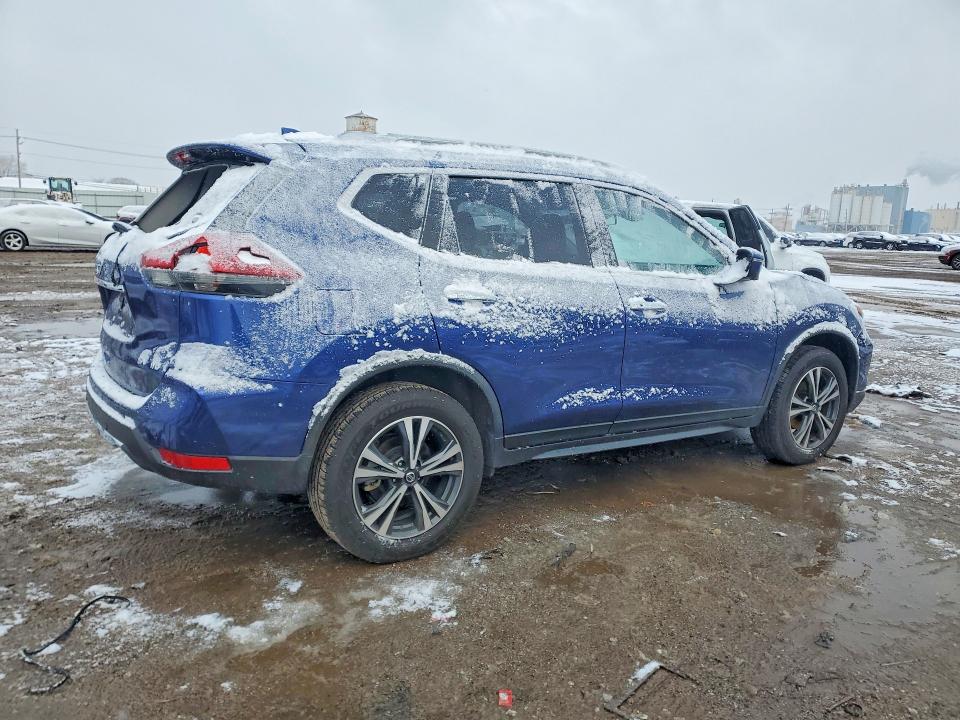 2020 Nissan Rogue VIN JN8AT2MV7LW106822 COPART salvage auction — WATER/FLOOD, Salvage Title, sold $250 on 2026-07-24 (photo 3)