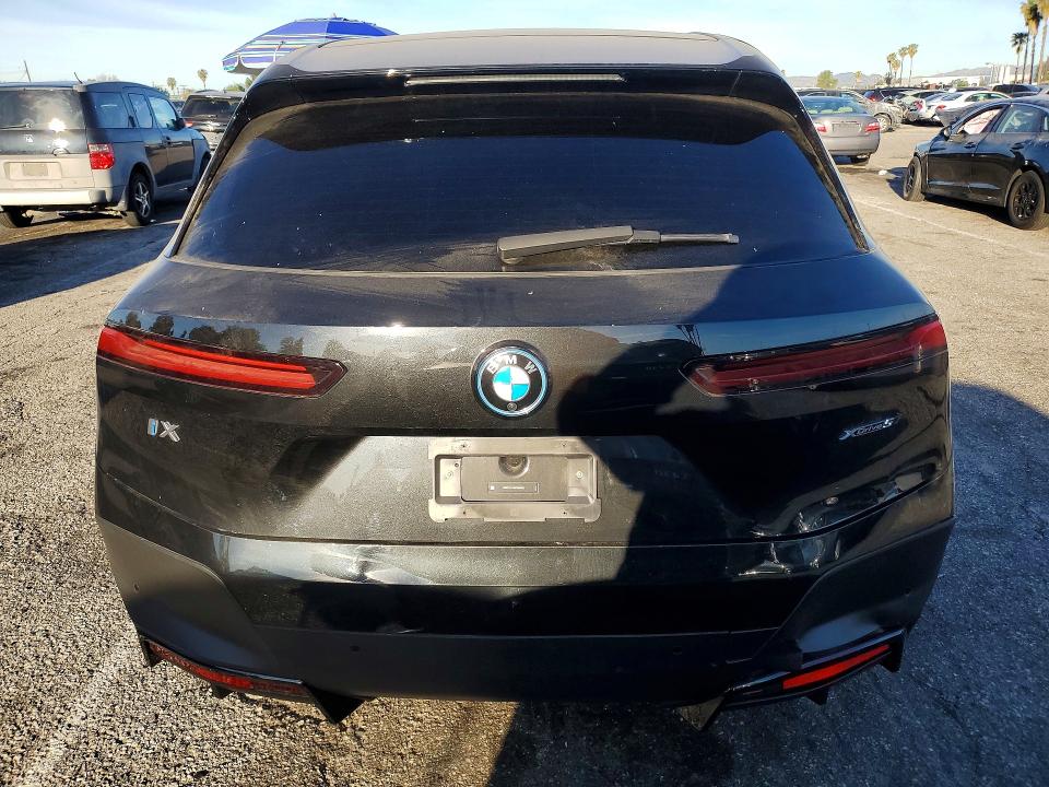 2024 BMW Ix VIN WB523CF01RCN95800 COPART salvage auction — FRONT END, Ca - Salvage Certificate, sold $20,600 on 2026-07-17 (photo 6)
