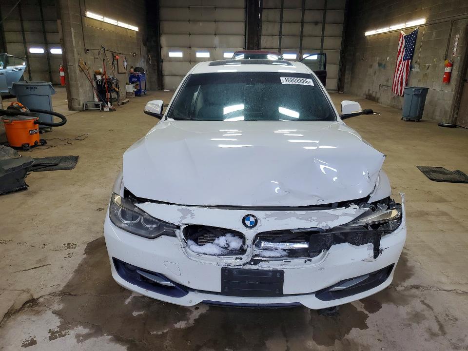 2013 BMW 3er VIN WBA3B3C59DF533237 COPART salvage auction — REAR END, Salvage Title, sold $125 on 2026-08-03 (photo 5)