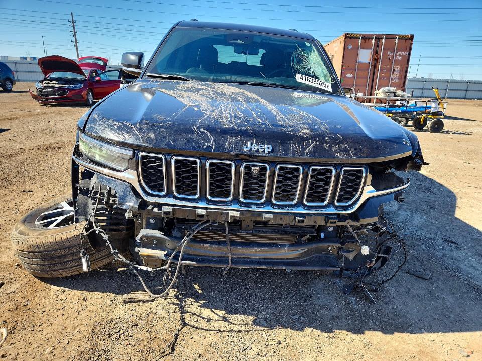 2023 Jeep Cherokee VIN 1C4RJGBG9PC537305 COPART salvage auction — FRONT END, Id - Salvage Certificate Of Title, sold $250 on 2026-07-09 (photo 5)