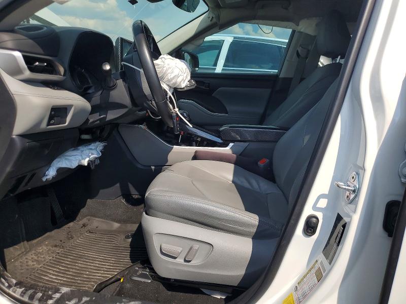 2023 Toyota Highlander VIN 5TDBBRCH7PS106753 COPART salvage auction — FRONT END, Fl - Cert Of Title Slvg Rebuildable, sold $5,800 on 2026-07-10 (photo 7)