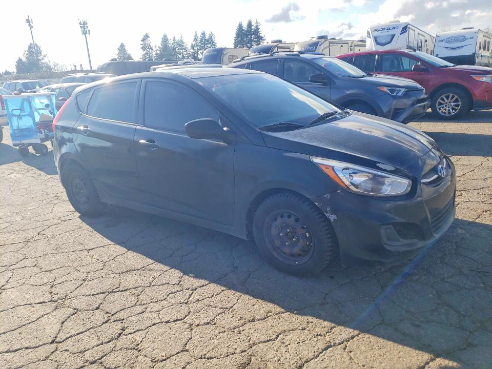 2017 Hyundai Accent VIN KMHCT5AE2HU312719 COPART salvage auction — MINOR DENT/SCRATCHES, Or - Certificate Of Title, sold $750 on 2026-07-27 (photo 4)