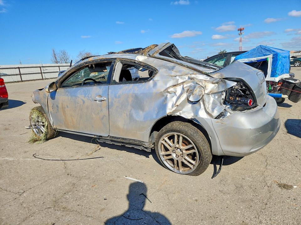 2008 Scion Tc VIN JTKDE167880224960 COPART salvage auction — ROLLOVER, Ca - Salvage Certificate, sold $325 on 2026-07-02 (photo 2)