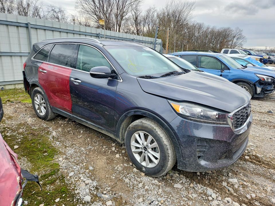 2019 Kia Sorento VIN 5XYPG4A34KG457952 COPART salvage auction — REAR END, Salvage Title, sold $1,950 on 2026-08-24 (photo 4)