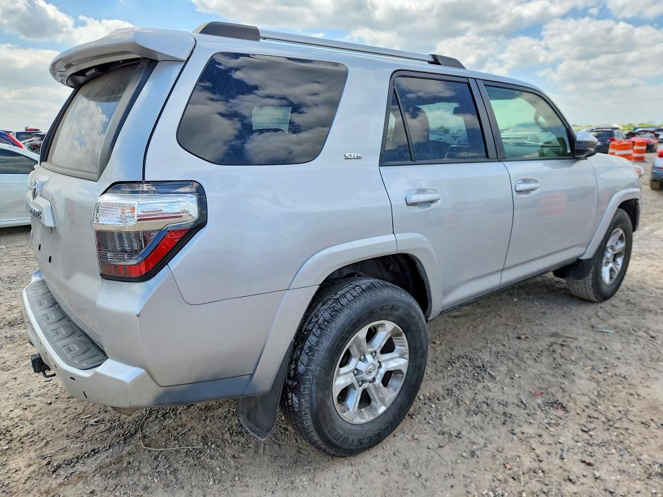 2023 Toyota 4runner VIN JTEEU5JRXP5296254 COPART salvage auction — SIDE, TX - SALVAGE VEHICLE TITLE, sold $14,500 on 2026-07-02 (photo 3)
