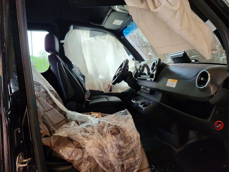 2025 Mercedes-benz Sprinter VIN W1Z4NFHY0SP791860 COPART salvage auction — ROLLOVER, Salvage Title, sold $175 on 2026-07-29 (photo 7)
