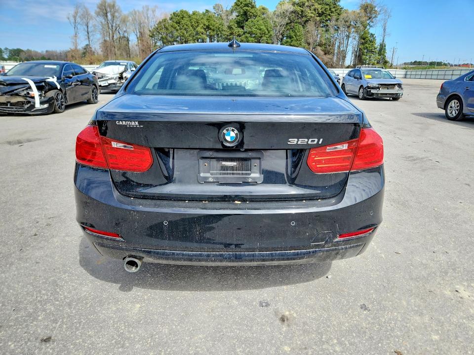 2015 BMW 3er VIN WBA3B1C54FK138624 COPART salvage auction — FRONT END, NC - SALVAGE CERTIFICATE OF TITLE, sold $2,150 on 2026-07-30 (photo 6)