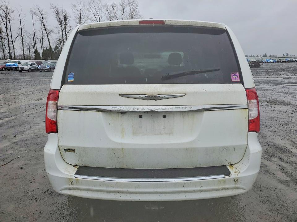 2015 Chrysler VIN 2C4RC1BG0FR571047 COPART salvage auction — FRONT END, Wa - Cert Of Ownership-Rebuilt, sold $625 on 2026-07-20 (photo 6)