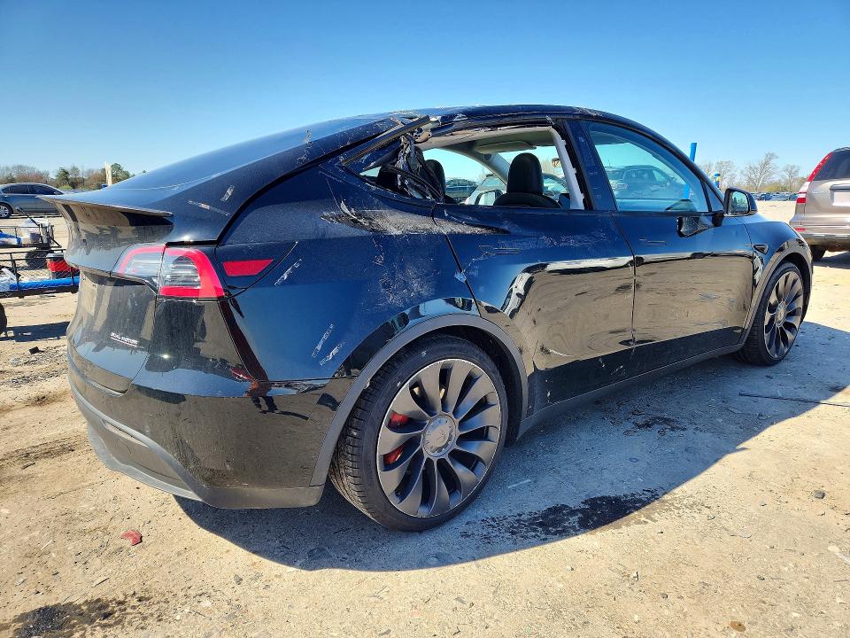 2020 Tesla Model y VIN 5YJYGDEF0LF049997 COPART salvage auction — REAR END, Va - Cert Of Title - Salvage, sold $9,000 on 2026-07-08 (photo 3)