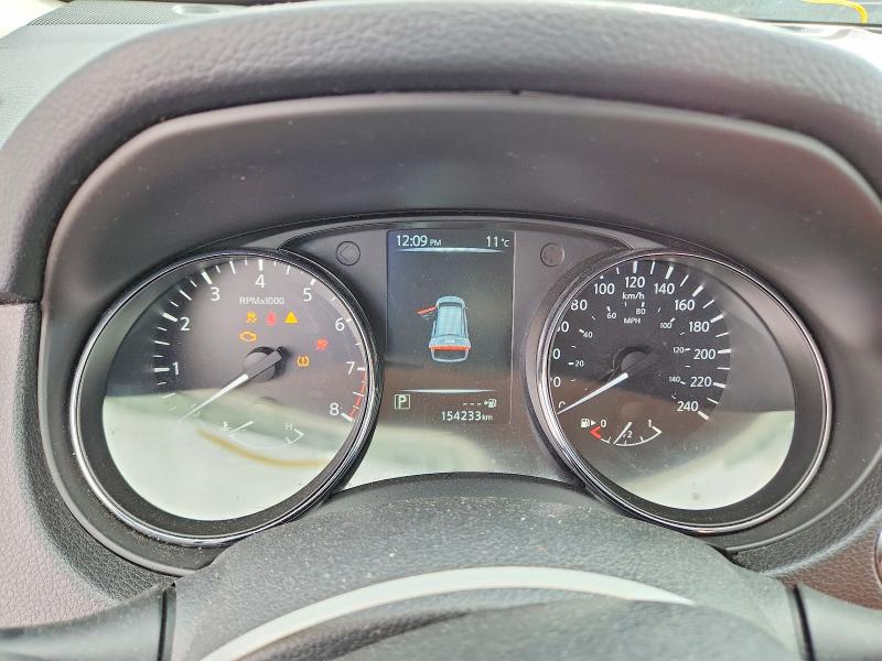2017 Nissan Rogue VIN 5N1AT2MV4HC779891 COPART salvage auction — FRONT END, Salvage Title, sold $200 on 2026-07-21 (photo 9)