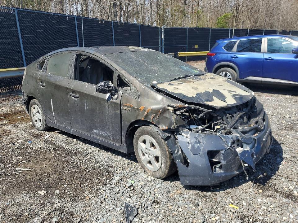 2011 Toyota Prius VIN JTDKN3DU7B0278244 COPART salvage auction — BURN, Md - Parts Only-No Title Letter, sold $225 on 2026-07-07 (photo 4)