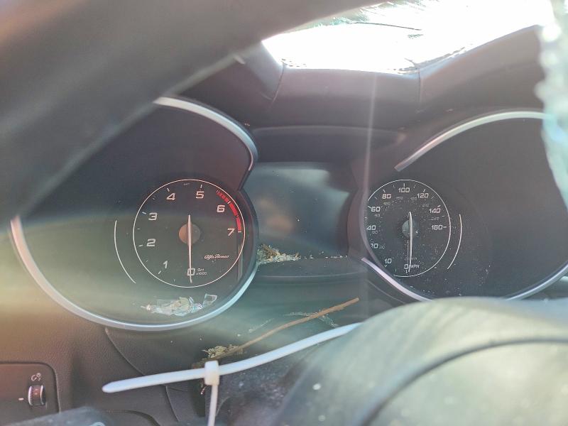 2019 Alfa romeo VIN ZASPAKBN9K7C43811 COPART salvage auction — FRONT END, Salvage Title, sold $200 on 2026-07-24 (photo 9)