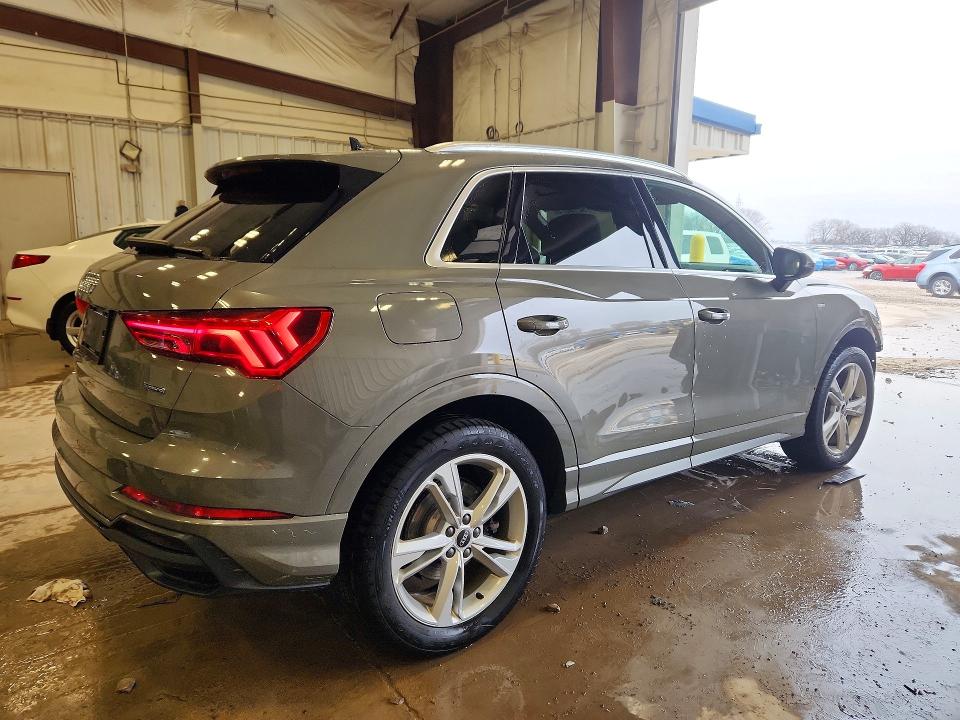 2021 Audi Q3 VIN WA1DECF39M1017816 COPART salvage auction — FRONT END, Wi - Cert Of Title-Salvage Vehicle, sold $9,600 on 2026-07-13 (photo 3)