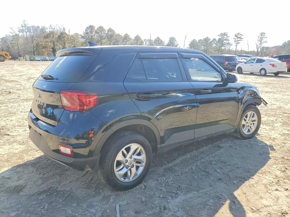 2021 Hyundai Venue VIN KMHRB8A36MU078690 COPART salvage auction — FRONT END, Va - Cert Of Title - Salvage, sold $2,050 on 2026-07-28 (photo 3)