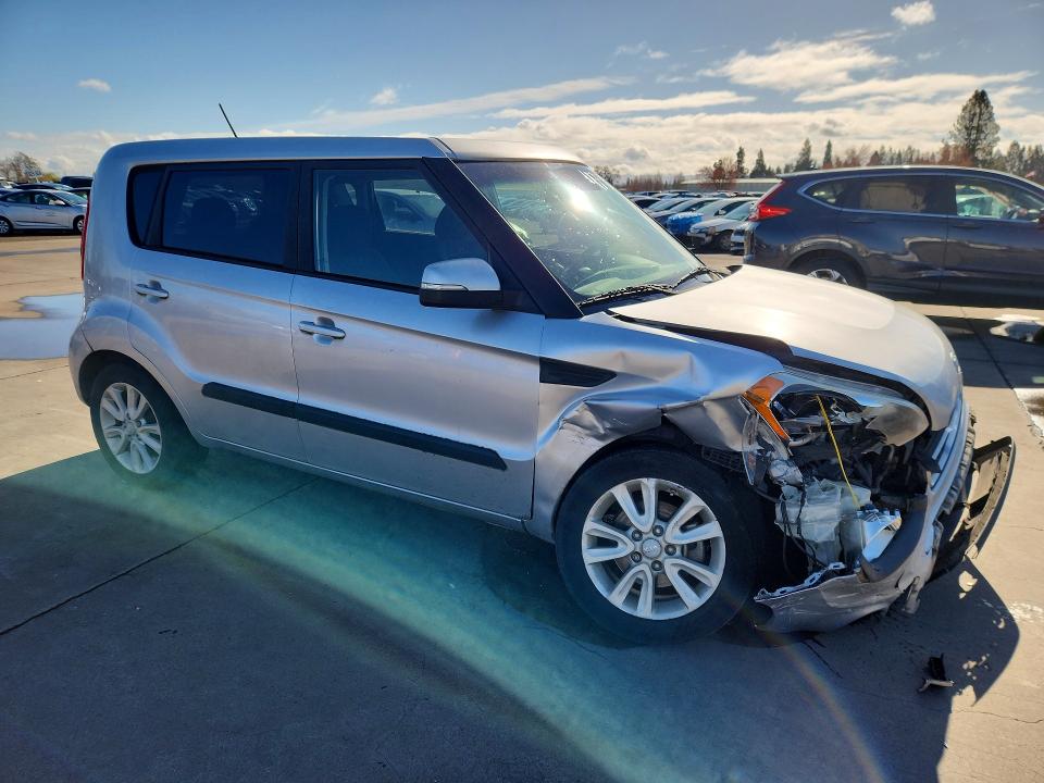 2012 Kia VIN KNDJT2A69C7384589 COPART salvage auction — FRONT END, Or - Salvage Title Certificate, sold $250 on 2026-07-20 (photo 4)
