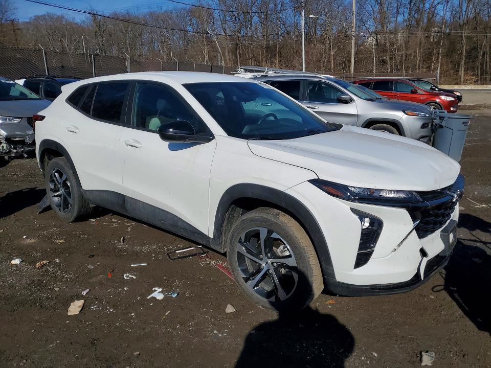 2024 Chevrolet VIN KL77LGE25RC246091 COPART salvage auction — FRONT END, Md - Cert Of Salvage > 75% Damage, sold $4,200 on 2026-07-14 (photo 4)