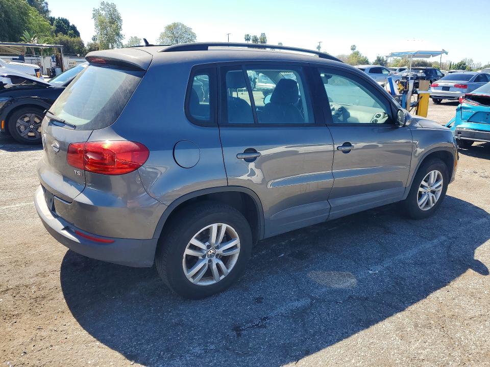 2016 Volkswagen Tiguan VIN WVGAV7AX4GW612389 COPART salvage auction — FRONT END, Salvage Title, sold $1,900 on 2026-08-04 (photo 3)