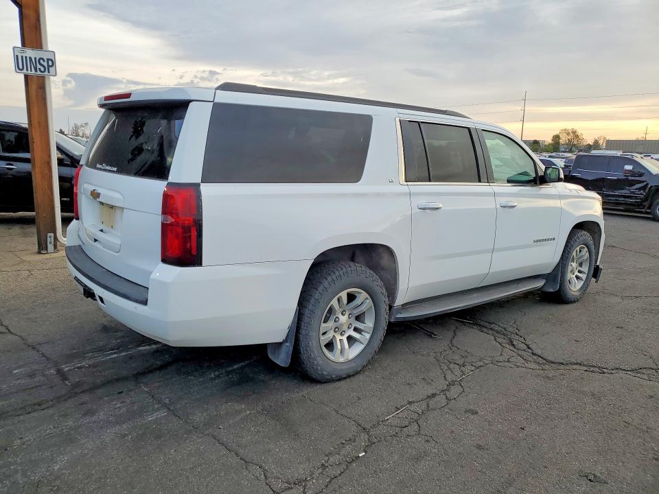 2020 Chevrolet Suburban VIN 1GNSKHKC0LR300069 COPART salvage auction — MINOR DENT/SCRATCHES, Co - Dis/Dlr/Exp Only Clean Title (P), sold $10,700 on 2026-07-09 (photo 3)