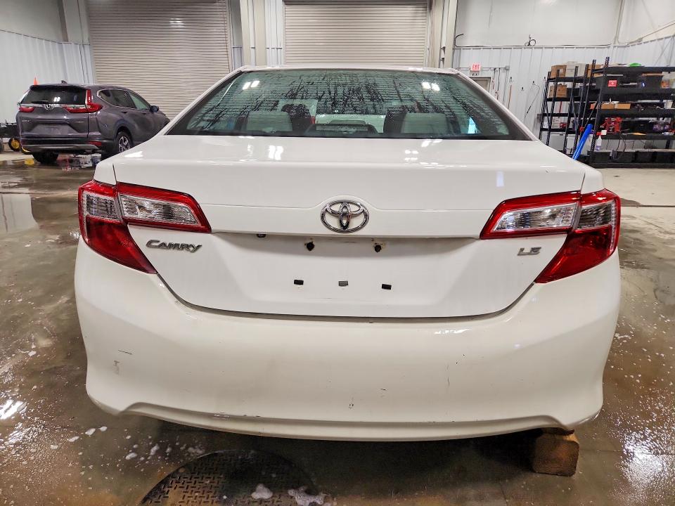 2014 Toyota VIN 4T1BF1FK9EU442583 COPART salvage auction — WATER/FLOOD, Mi - Cert Of Title-Flood Vehicle, sold $700 on 2026-07-02 (photo 6)