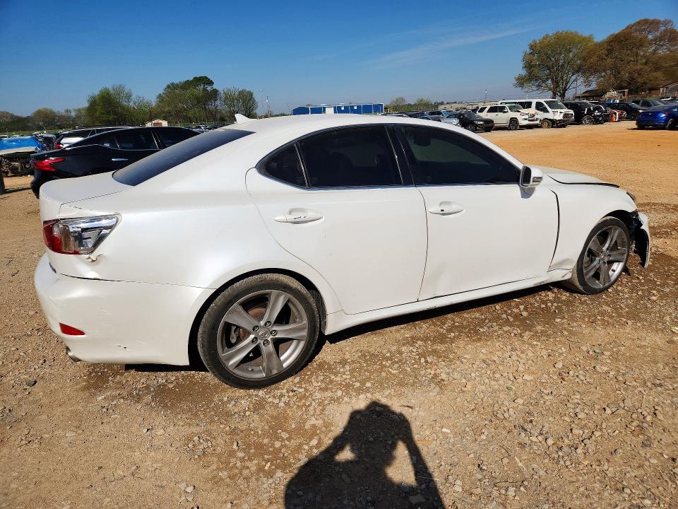 2011 Lexus Is VIN JTHBF5C20B5139857 COPART salvage auction — FRONT END, AL - CERT OF TITLE-SALVAGE TITLE, sold $975 on 2026-07-29 (photo 3)