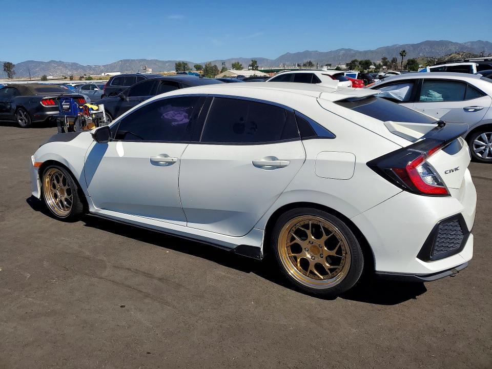 2018 Honda Civic VIN SHHFK7H23JU427581 COPART salvage auction — FRONT END, Salvage Title, sold $2,900 on 2026-07-20 (photo 2)