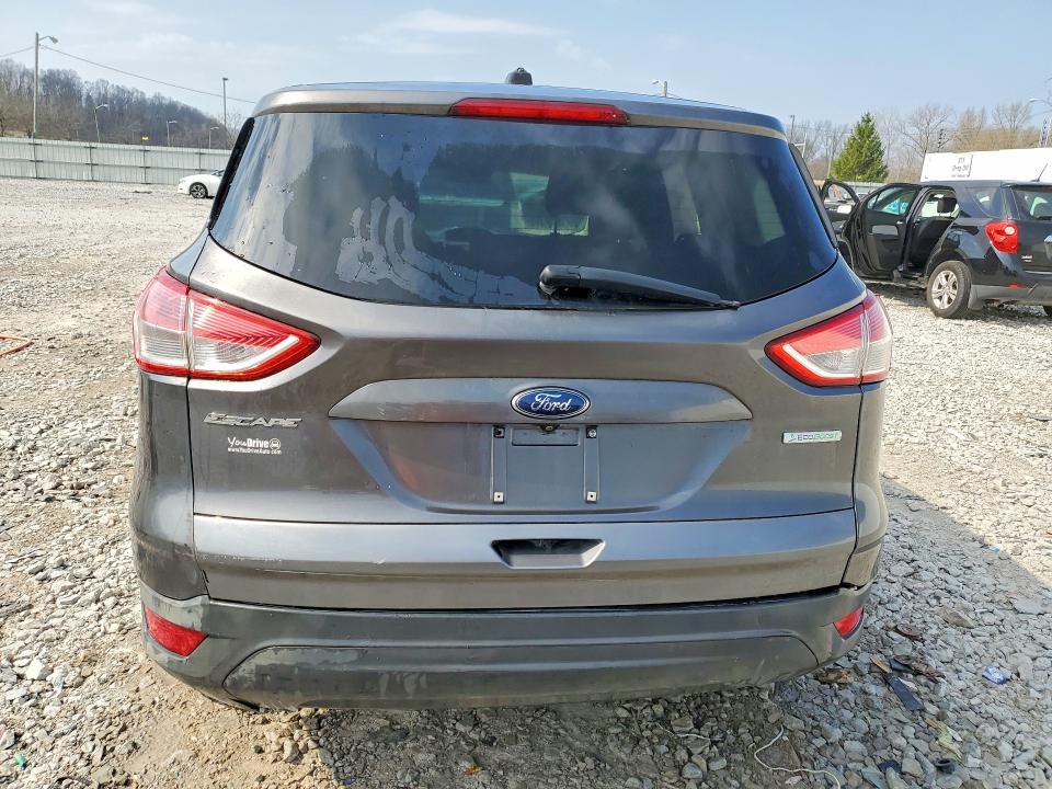 2015 Ford VIN 1FMCU0F70FUC32116 COPART salvage auction — MINOR DENT/SCRATCHES, In - Certificate Of Title (P), sold $700 on 2026-07-02 (photo 6)