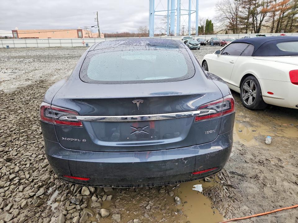 2018 Tesla Model s VIN 5YJSA1E2XJF258115 COPART salvage auction — SIDE, Nj - Cert Of Title-Salvage, sold $10,900 on 2026-07-27 (photo 6)