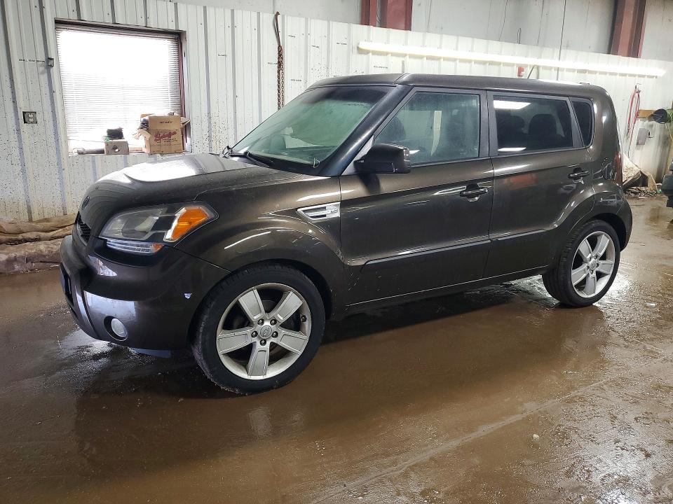 2011 Kia Soul VIN KNDJT2A20B7255006 COPART salvage auction — SIDE, Il - Junking Cert Of A Vehicle, sold $425 on 2026-07-16 (photo 1)