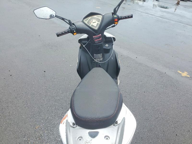 2023 VIN L5YACAAL3P1121404 COPART salvage auction — FRONT END, HI - CERT OF REGISTRATION-MOPED/BIC, sold $100 on 2026-07-06 (photo 6)