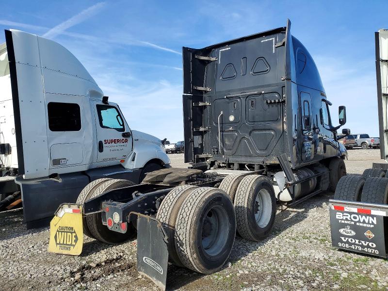 2019 VIN 3AKJHHDR4KSKH0007 COPART salvage auction — FRONT END, KY - CERT OF TITLE-SALVAGE, sold $6,900 on 2026-07-09 (photo 4)
