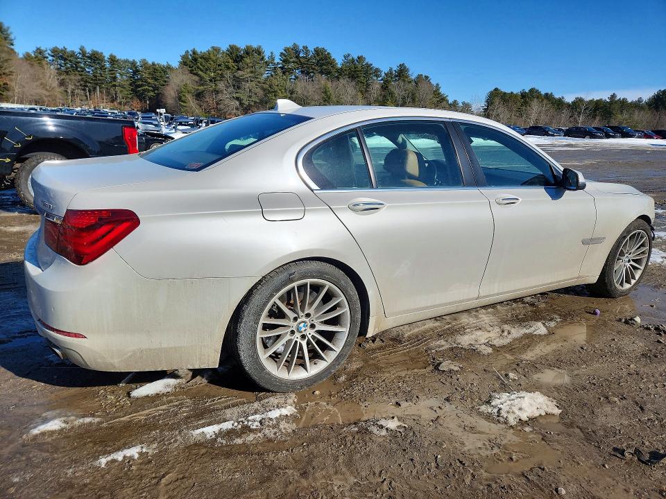 2013 BMW 7er VIN WBAYB6C58DD223664 COPART salvage auction — FRONT END, Wv - Salvage Certificate, sold $1,600 on 2026-07-30 (photo 3)