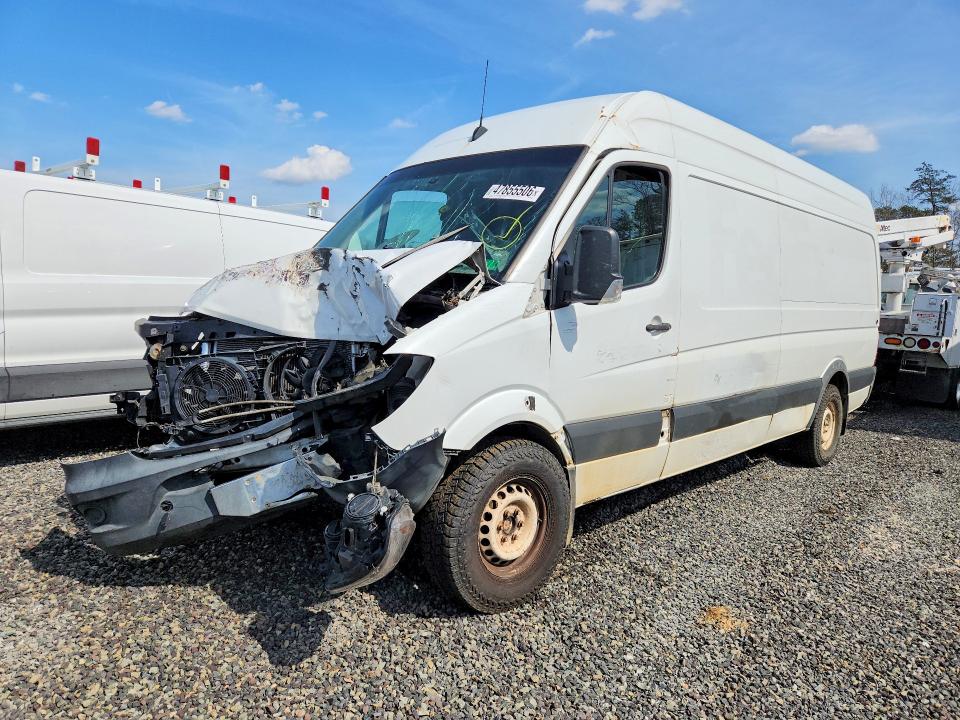 2014 Freightliner Sprinter 2500 VIN WDYPE8DC3E5892360 COPART salvage auction — FRONT END, VA - CERT OF TITLE - SALVAGE, sold $175 on 2026-07-15 (photo 1)