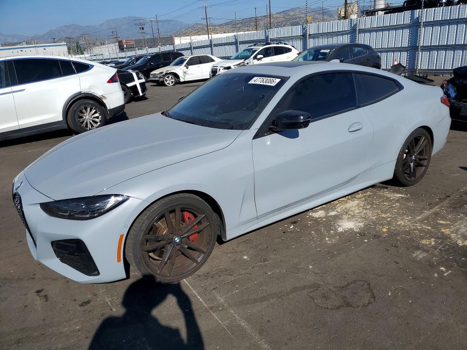 2023 BMW M4 VIN WBA83AP03PCM07354 COPART salvage auction — SIDE, CA, sold $20,800 on 2026-07-22 (photo 1)