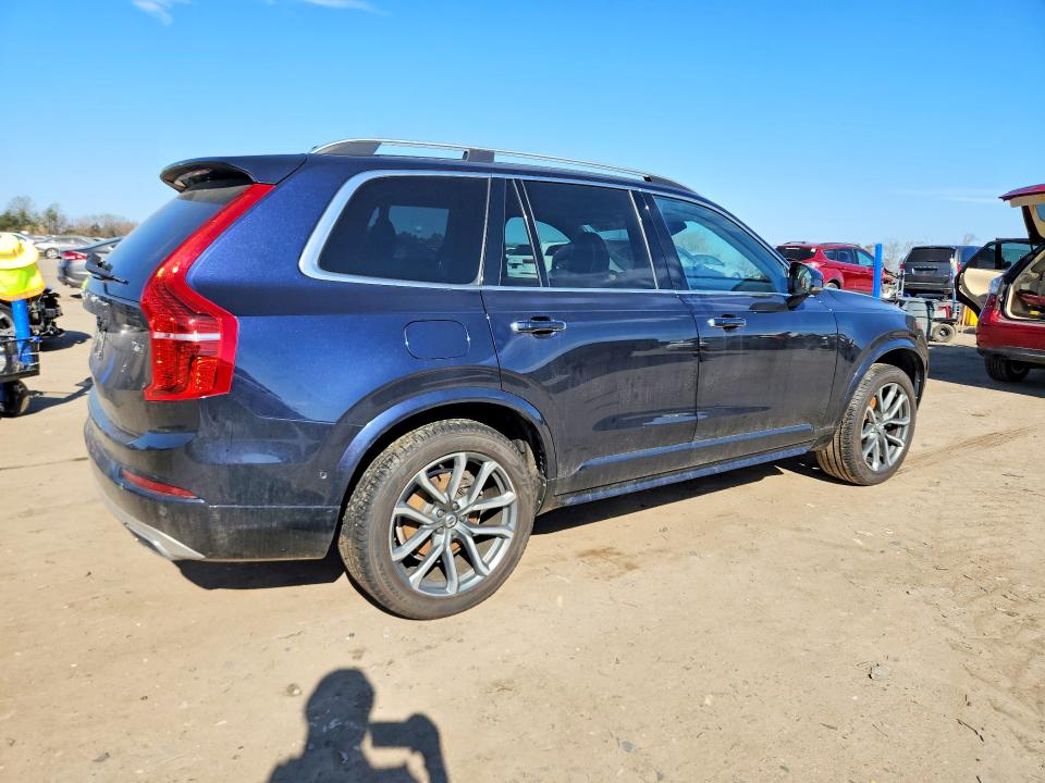 2017 Volvo Xc90 VIN YV4A22PK9H1143615 COPART salvage auction — Burn Engine, Va - Cert Of Title - Salvage, sold $5,900 on 2026-08-12 (photo 3)